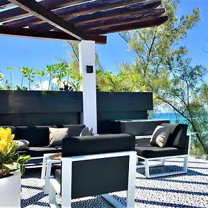 Apartment Ocean Plaza By Zama Homes